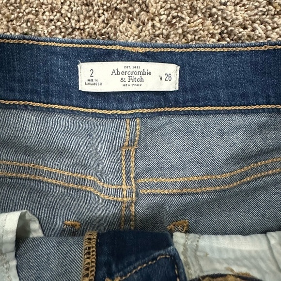 Women's Abercrombie & Fitch Jean Shorts 26 W Sz 2 Hi Rise Denim - Picture 2 of 4